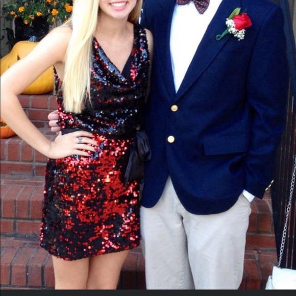 Cocktail dress - Picture 2 of 2